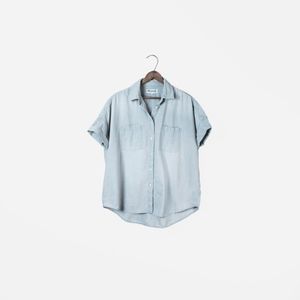 Madewell // Chambray Courier Shirt